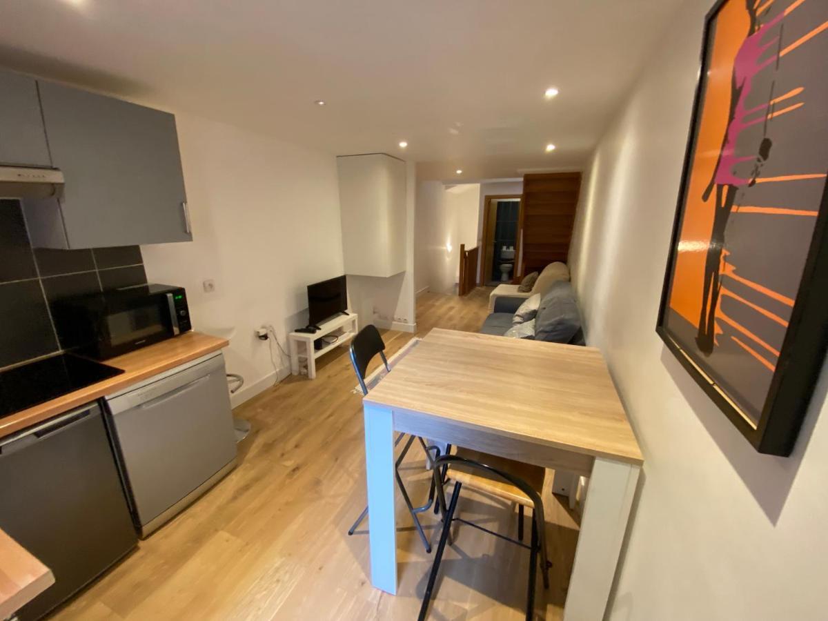 Paris Eiffel Tower Et Disney Apartments, Parkings Gratuits Et Securises, 10 Minutes Metro To Paris Nogent-sur-Seine 外观 照片