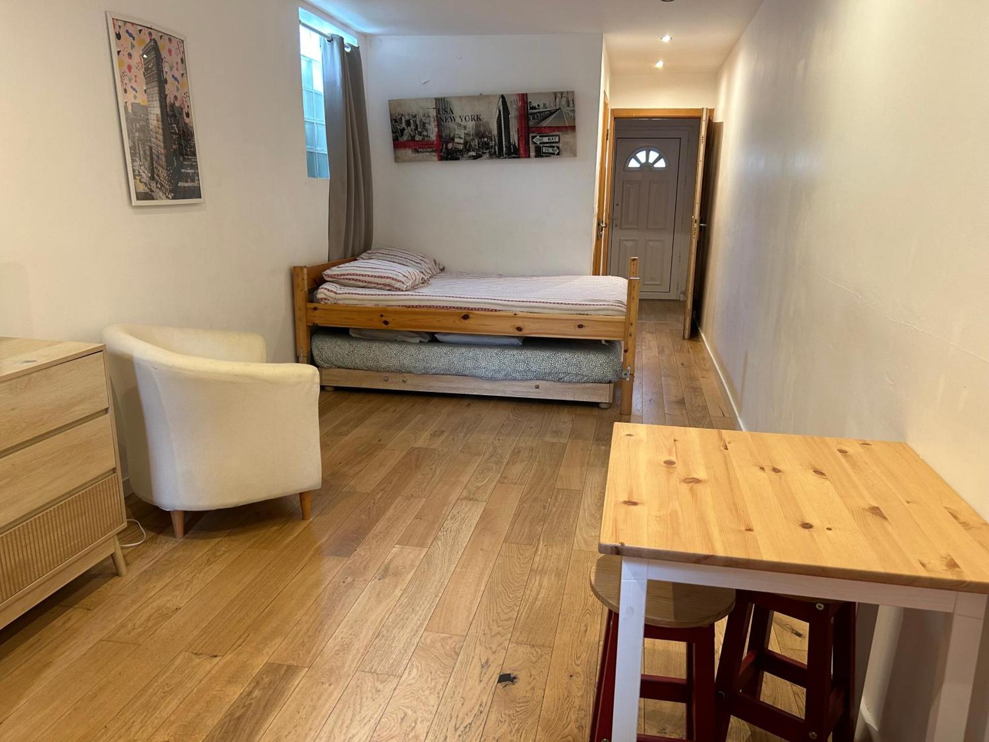 Paris Eiffel Tower Et Disney Apartments, Parkings Gratuits Et Securises, 10 Minutes Metro To Paris Nogent-sur-Seine 外观 照片