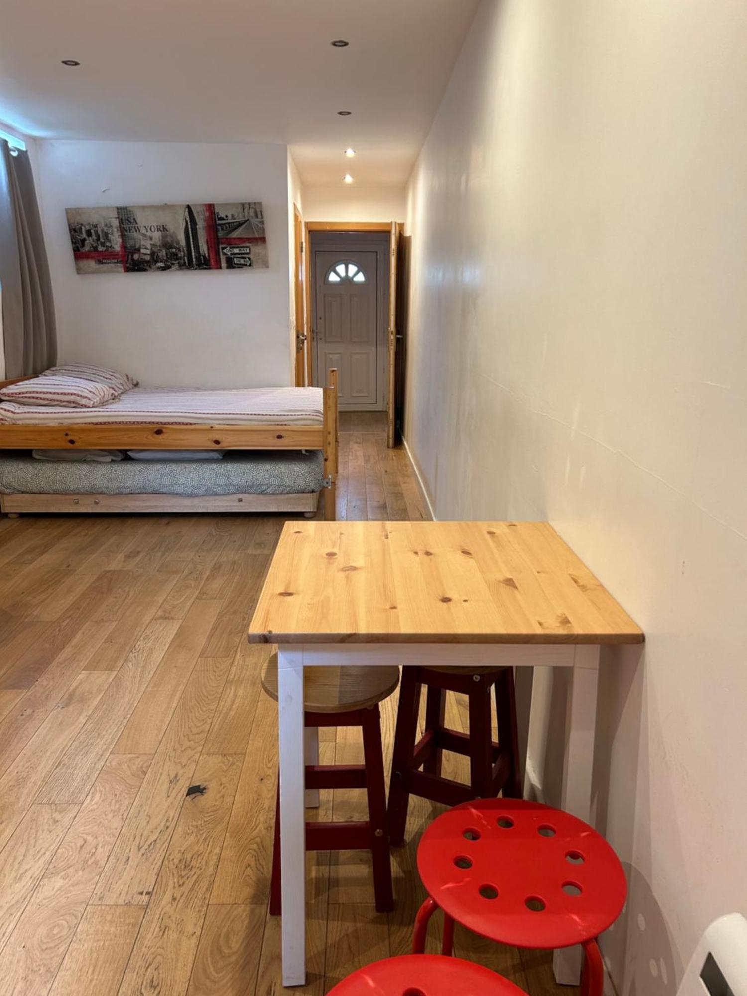 Paris Eiffel Tower Et Disney Apartments, Parkings Gratuits Et Securises, 10 Minutes Metro To Paris Nogent-sur-Seine 外观 照片
